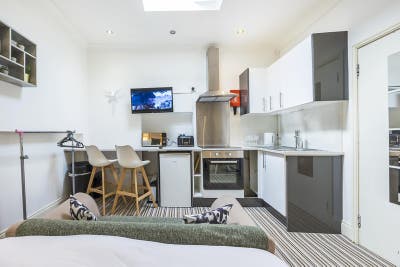 🚆Lovely Studio in Angel from 1st of April🚆 Main Photo