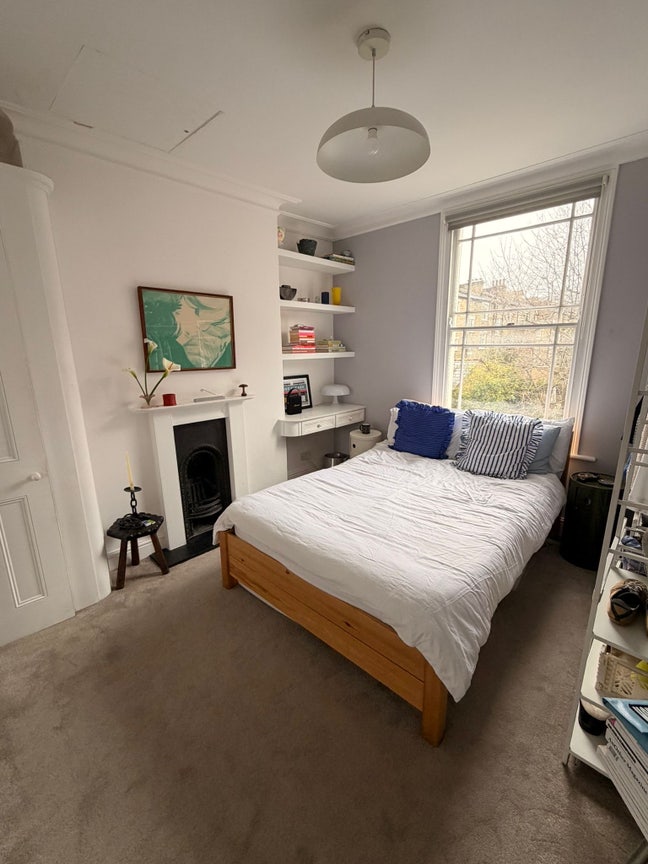 Beautiful house in London fields Main Photo