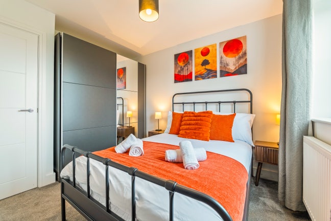 Contractors, Wi-Fi, Big discounts, Parking  Main Photo