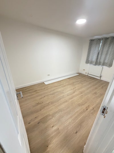 Rooms available in Ilford Main Photo