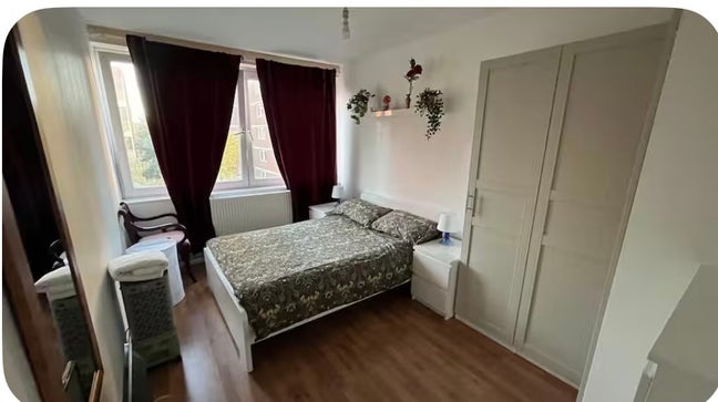Central London – Double Room near London Bridge Main Photo