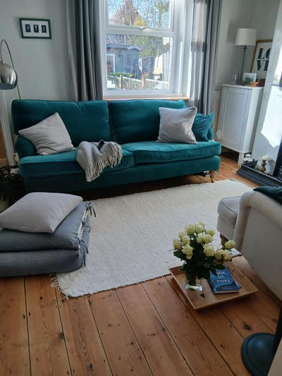 Double room female only short term Main Photo