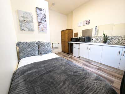 Pimlico (Zone 1) Rooms with Private Kitchenette Main Photo