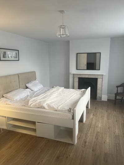 “Huge 20m² Double – 5 min Manor Park Elizabeth Lin Main Photo