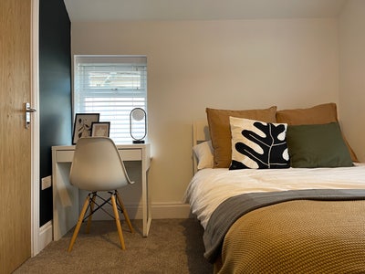 Double En-Suite - Bath Street &pound;750 Main Photo