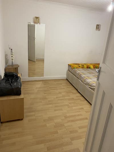 Double room for rent  Main Photo
