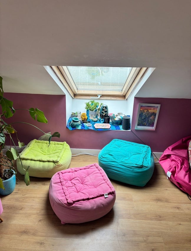 Gorgeous room in Brixton apartment Main Photo