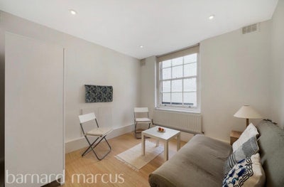 1B Entire Flat Short-Term Let/ Covent Garden WC2E Main Photo