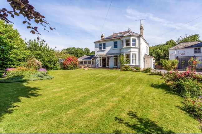 Double room with en suite Main Photo