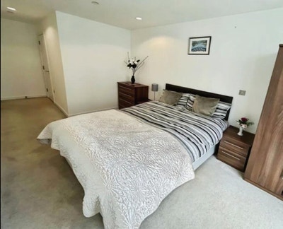 Double En Suite Room Media City Main Photo