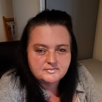 Am looking for a place to stay  Main Photo