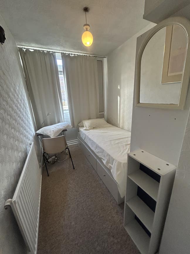 Single room very central excellent transport links Main Photo