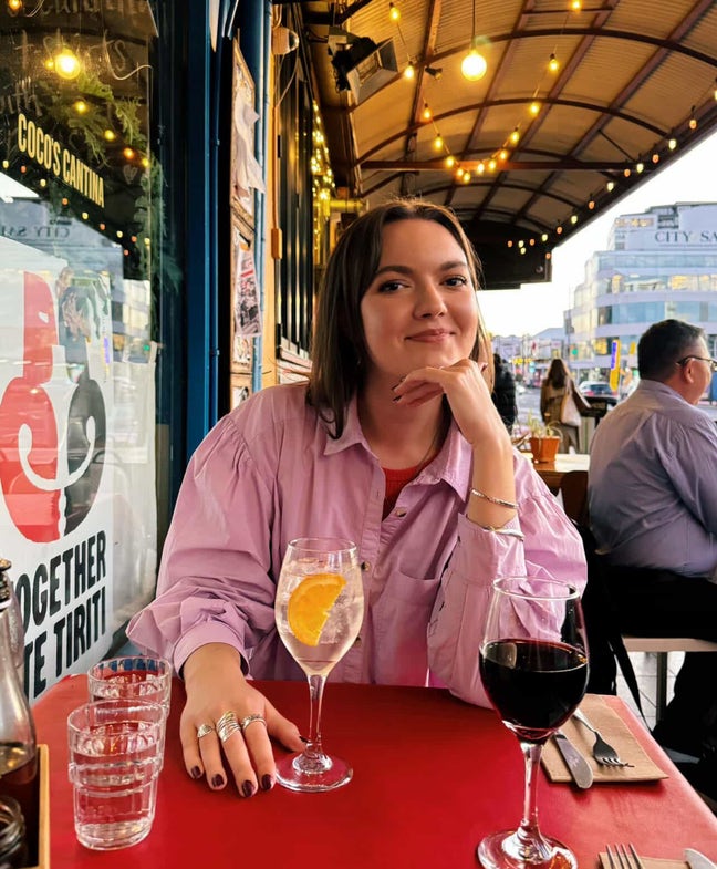 Arts worker seeking double room in North London! Main Photo