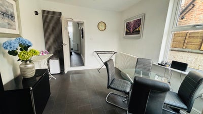 2 double bedrooms including Ensuite Main Photo