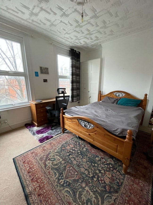 Big double in London Fields Main Photo