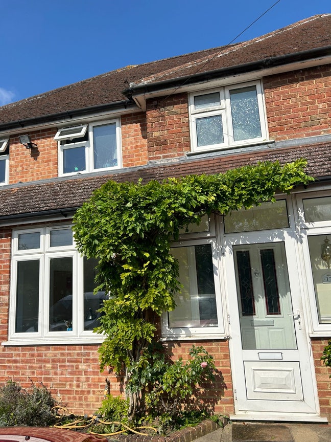 Room Available  Main Photo