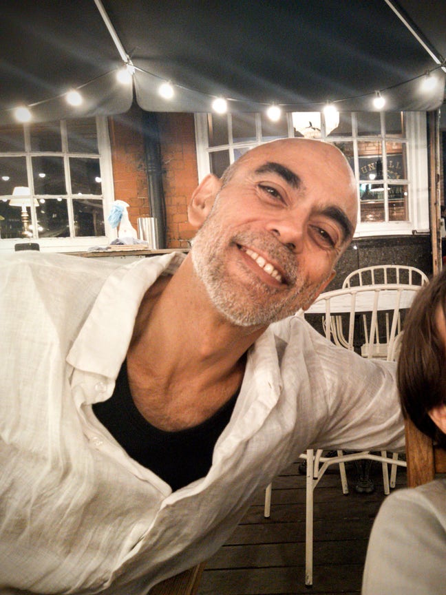 French professional seeking double room Main Photo