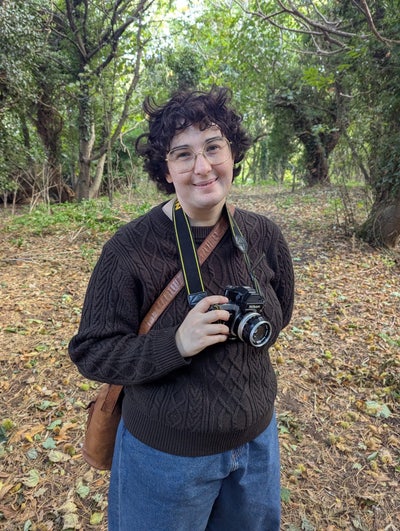 Queer phd student looking for flatmates :) Main Photo