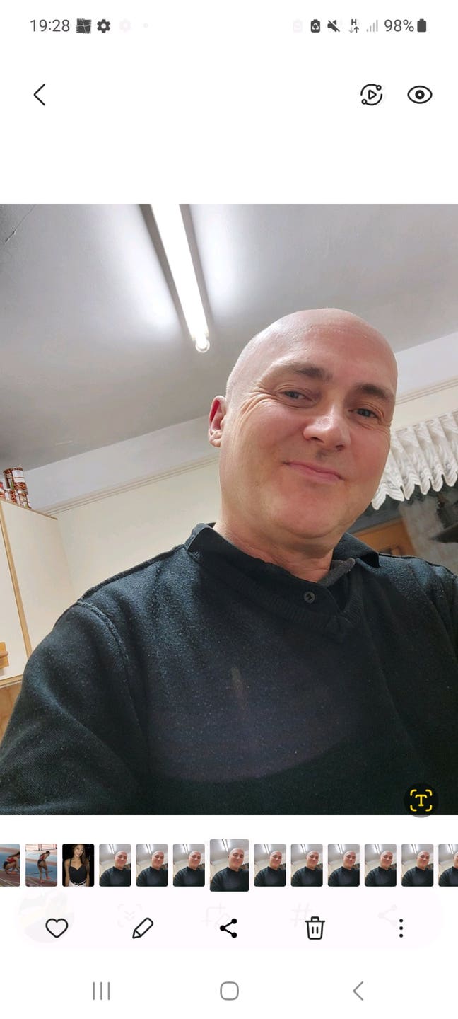 English gentlemen easy going  Main Photo