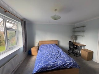Room for rent by Shortlands Station Main Photo