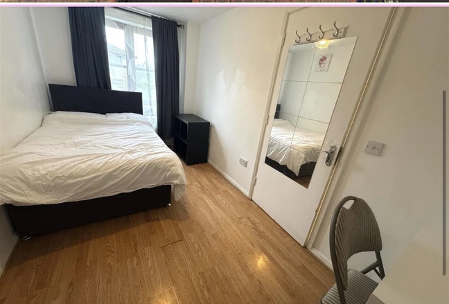 Double Rooms – Quiet Clean Wembley Home + Garden Main Photo