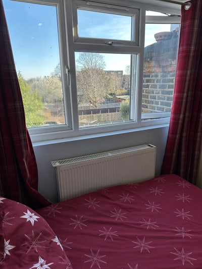 Single and Double room to rent Leyton Main Photo