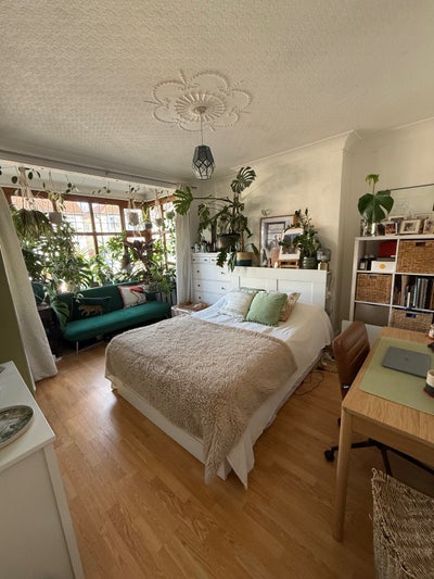 Double room | 3-months sublet | May-August Main Photo