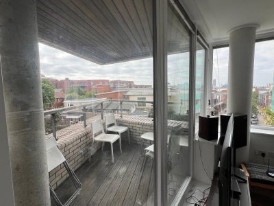 Double room with private bathroom and parking  Main Photo