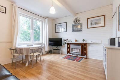 2-Bed Flat – 20 mins walk to the Meadows and UoE Main Photo