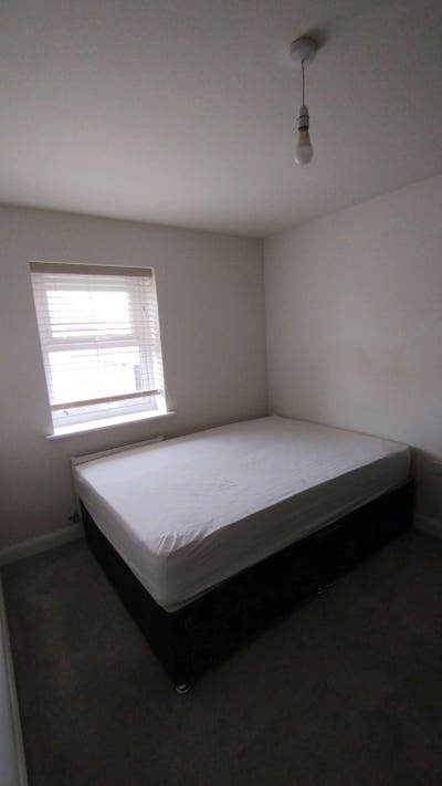 Double room in Duston for Veg/vegans only Main Photo