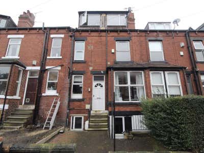 A Warm House for Rent Main Photo