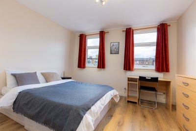 Double Room in a Shared Flat – E14 🏠 Canary Wharf Main Photo