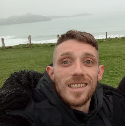 33 year old Male seeks a single or double room Main Photo