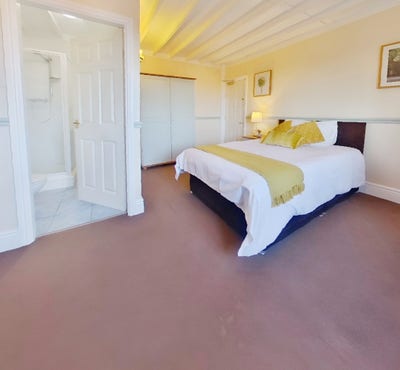 Charming period Property with En-Suites - Chester Main Photo
