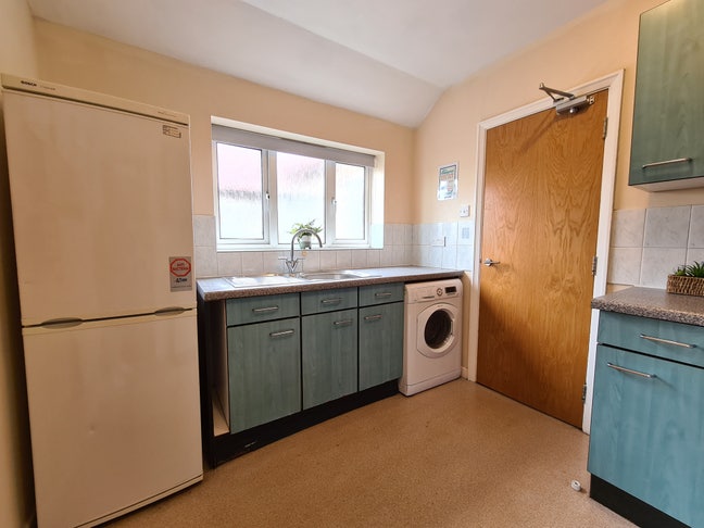 404B Milton Road, Cambridge Main Photo