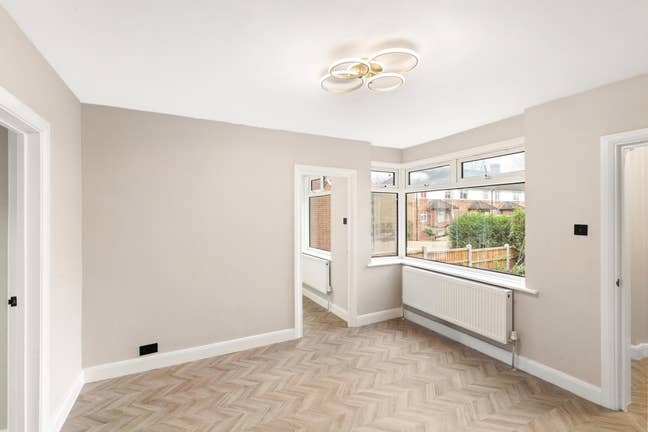 Brand New 2 Bedroom Garden Flat, All Bills Inc Main Photo