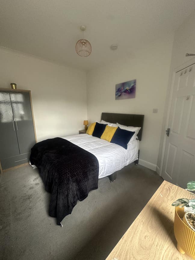 ⭐️Double room close to city centre ⭐️ Main Photo