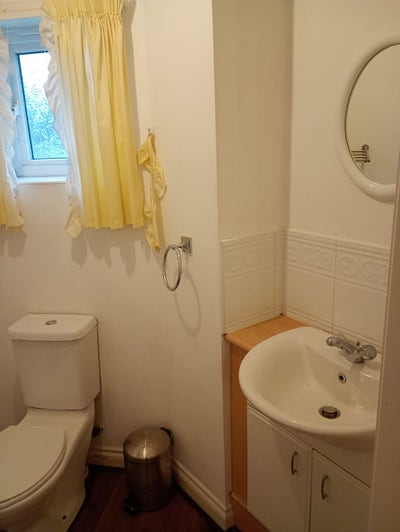 🏠 Two Rooms Available – Bills Included | Flexible Main Photo
