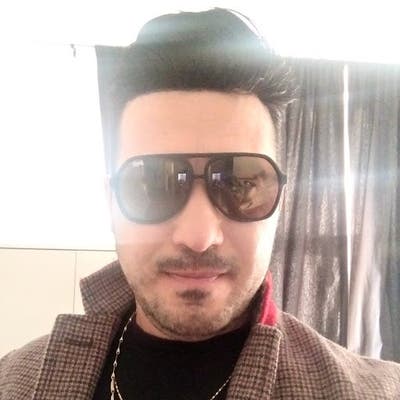 49 year old Male seeks a single or double room Main Photo