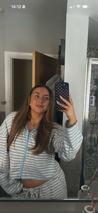 Looking for a flatmate to find a new flat together Main Photo