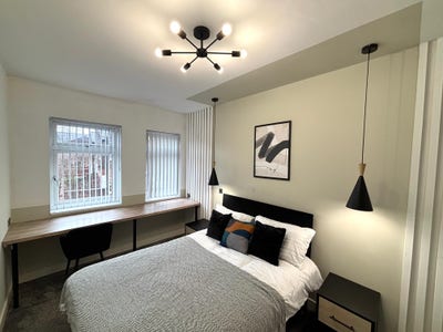 Designer Co-Living 🍿 Private Cinema Main Photo