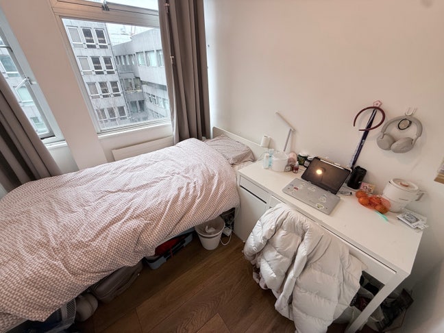Bright Room 2 mins to UCL | &pound;280pw Bills Inc Main Photo