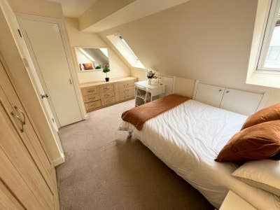 Spacious double room Main Photo