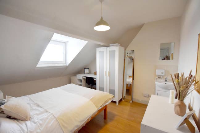 🏠  All Inclusive Rooms in a Shared House, LE3 Main Photo