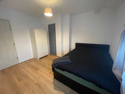 Cosy Double room. Bills included Main Photo