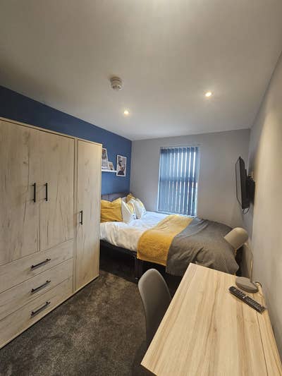 🔥 Luxury Ensuite Rooms in WN2–All Bills Included! Main Photo