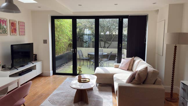 Double room in Clapham South Main Photo