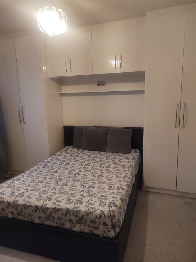 Double Room Available  Main Photo