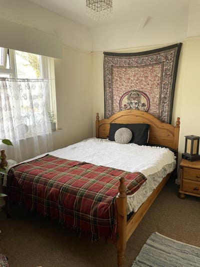 Cornish Urban Homesteads l Main Photo