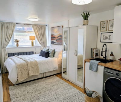 🏨 Boutique Smart Studio | 5 Mins to JR Hospital | Main Photo